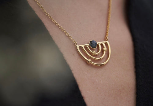 Collar Vishnu